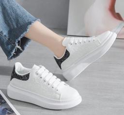 Dior sneakersBlossom Shoe 