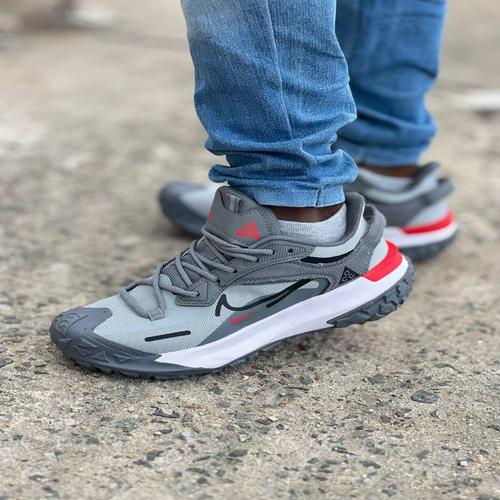 nike ACG gore-texBlossom Shoe 