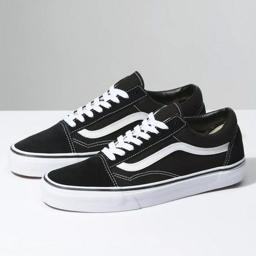 vans old skool skate shoes - black and whiteBlossom Shoe 